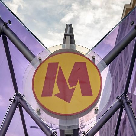 Be My Guest- Fontany Luxury Apartment Metro Wi-Fi Free Parking Zone ワルシャワ エクステリア 写真