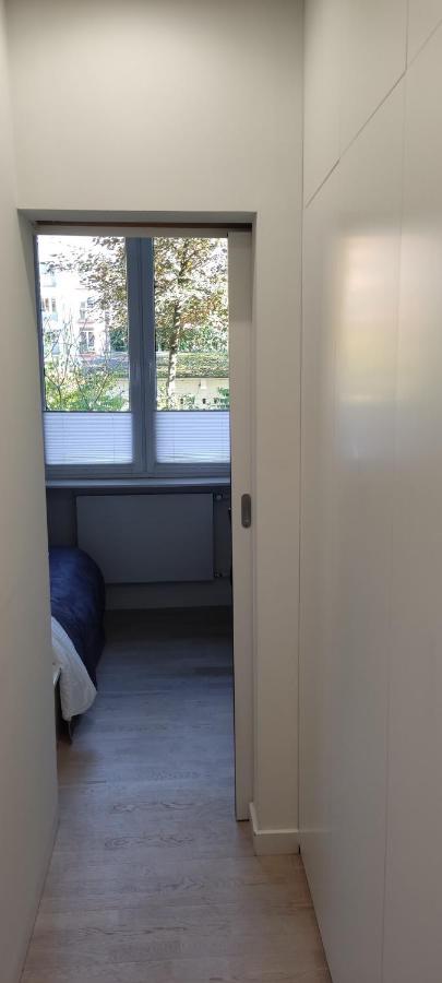 Be My Guest- Fontany Luxury Apartment Metro Wi-Fi Free Parking Zone ワルシャワ エクステリア 写真