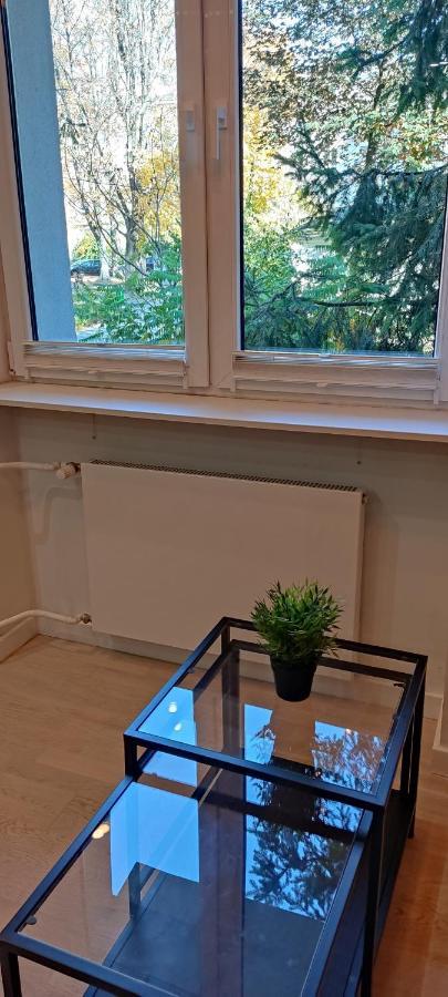 Be My Guest- Fontany Luxury Apartment Metro Wi-Fi Free Parking Zone ワルシャワ エクステリア 写真